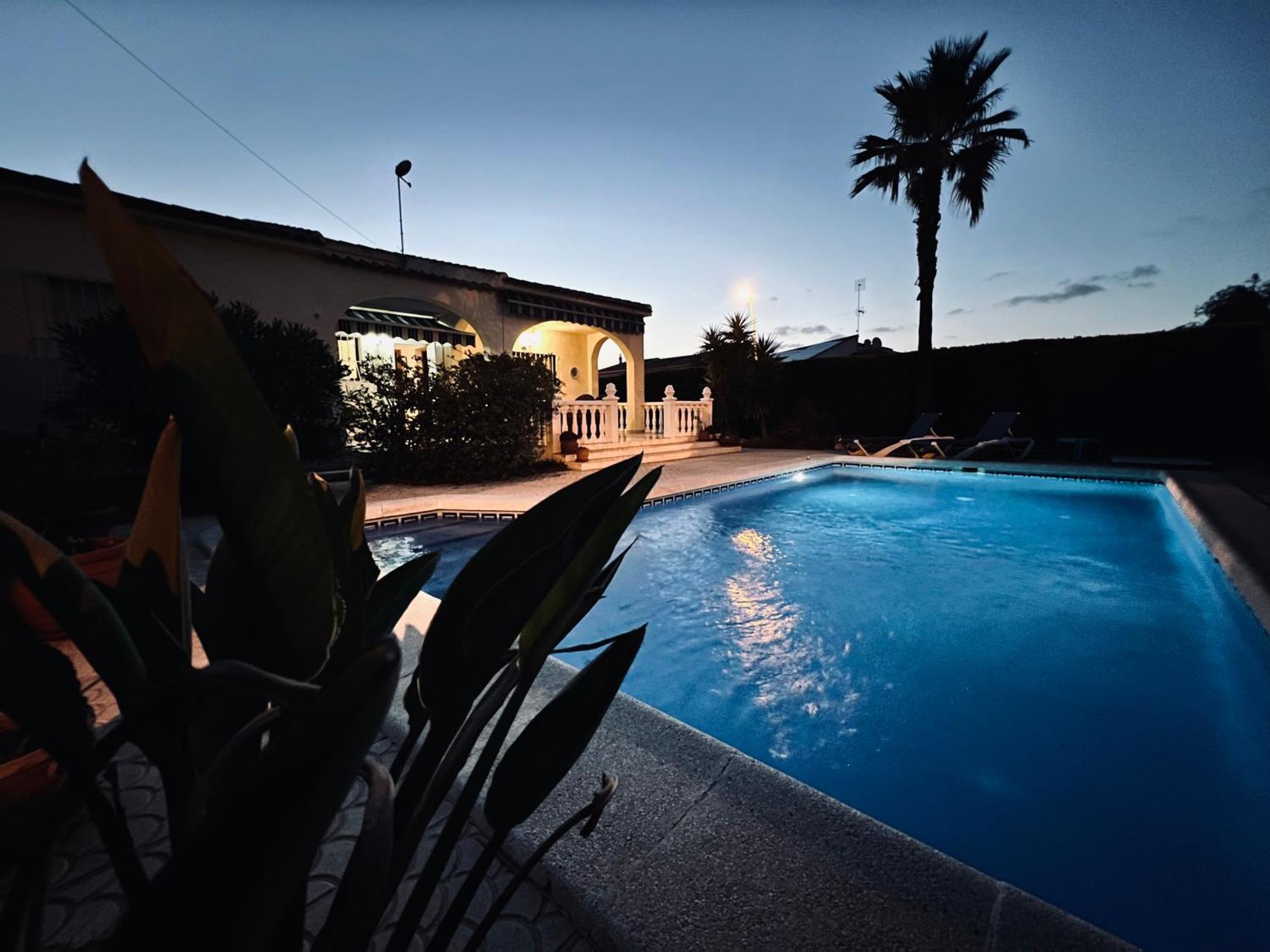 Charming One-Floor Villa With Private Pool In Los Balcones Торевьиа Экстерьер фото